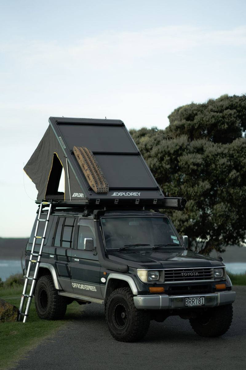 Aluminium_Roof_Top_Tent__1_of_10__SZ4D0V7CBIMP.jpg