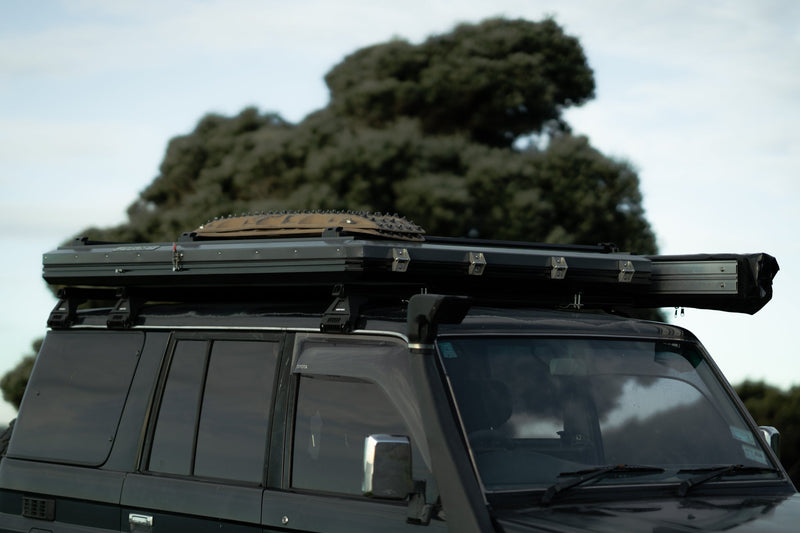 Aluminium_Roof_Top_Tent__8_of_10__SZ4D0IZFMBUE.jpg